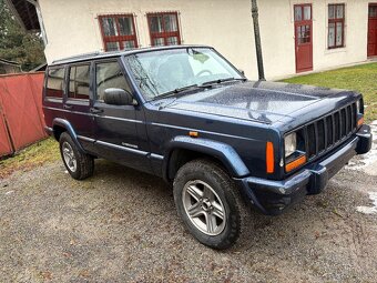 Jeep cherokee Xj 2.5 Talian - 3