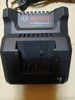 Predam nabijacku Bosch GAL 18V-20 - 3