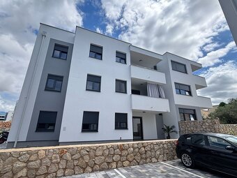 Troizbový apartmán s bazénom, Novalja / Chorvátsko - 3