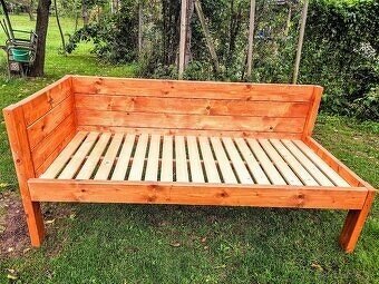 Drevená posteľ - 3