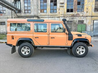 Land Rover Defender 110 2.4 SW SE - 3