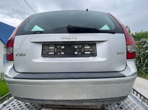 Volvo v50  2,0diesel - 3