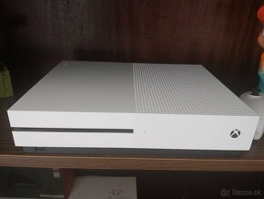 Xbox one S 500gb - 3