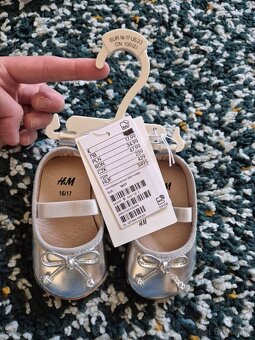 H&M, nove babatkovske saty na krst/sbadbu, velk. 68 - 3