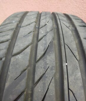 Pneumatiky 225/35 R19, Škoda Octavia - 3