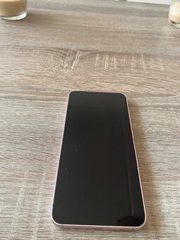 Samsung - 3