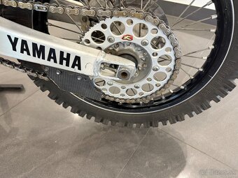 Yamaha yzf 250 - 3