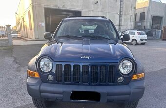 JEEP CHEROKEE 2.8 CRD Sport - 3