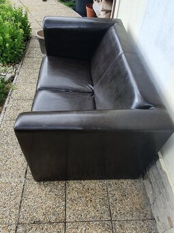 Gauč dvojmiestny hnedý umela koža DARUJEM - 3