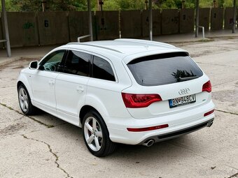 Audi Q7 3,0 TDi 3x S-Line - 3