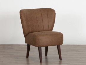 Hnede kresla - 3