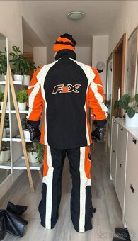 Predam pánske lyžiarske oblečenie komplet 175-180 cm - 3