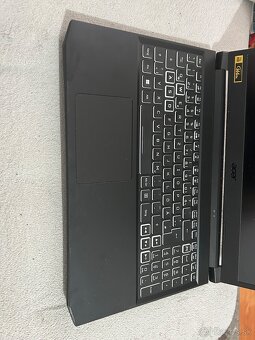 Predám herný notebook Acer Nitro 5 Na Náhradné Diely - 3