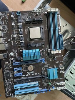 AMD FX-4130 (AM3) - 3