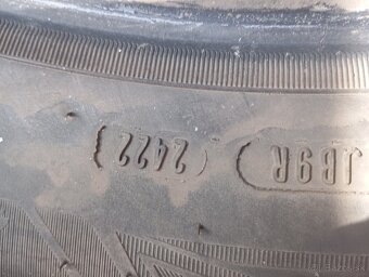 215/65 R17 celoročné Goodyear - 3