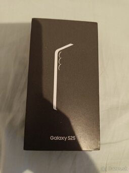 Samsung Galaxy S25 - 3