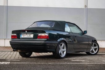 BMW Rad 3 E36 318i 85kW Cabrio - 3