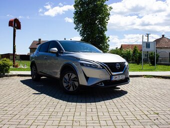 Nissan Qashqai 1.3 DIG-T MILD HYBRID - 3