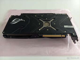 ASUS ROG STRIX RX VEGA 64 GAMING OC 8GB - 3