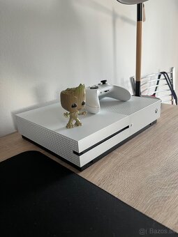 XBOX ONE S - 3