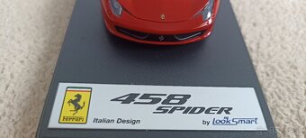 Predám model Ferrari 458 Spider HT 1:43 Looksmart - 3