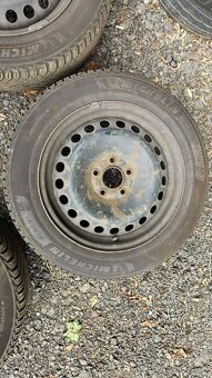 154. sada zimní kola Ford 205/55/16 5 x108 mm - 3