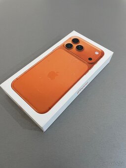 iPhone 17 Pro max 256gb Cosmic Orange -Rezervované - 3