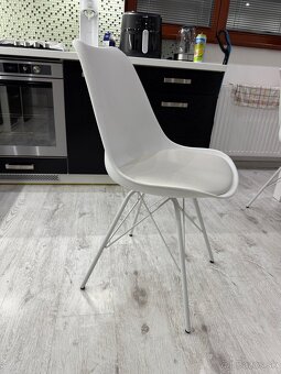 Predám 4ks kuchynské stoličky - 3