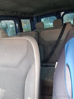 0pel Vivaro 1,9 Tdi 9 miestne - 3
