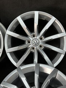 ✅ 5x112 r18 Monterey Passat b8 top stav - 3