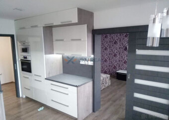 Prenájom: Klimatizovaný 3-izbový Byt s 2 Balkónmi v TOP Loka - 3