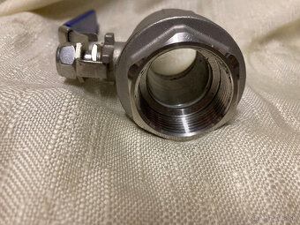 Šróbenie a ventil nerezové 5/4" - 3