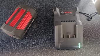 AKU kosačka Bosch - 3