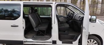 Prenájom 9-miestneho Renault Trafic - 3