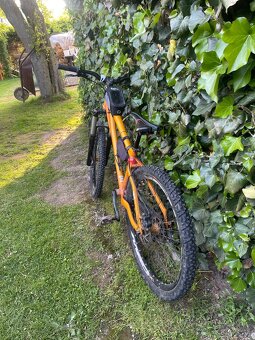 Zjazdovy bike - 3