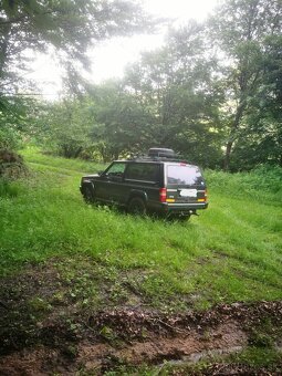 Jeep Cherokee 2.5 benzín/plyn, 4x4, r.v. 1999, DOČASNE ODHLÁ - 3