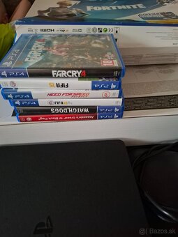 Predám playstation 4 - 3