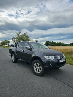 Mitsubishi L200 2.5 Diesel - 131 kW - 3