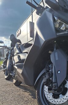 Predám skúter xmax 125 - 3