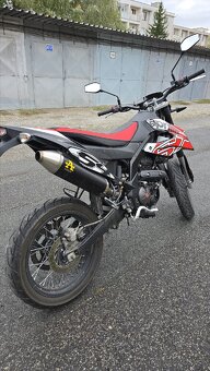 Aprilia SX125 2023 - 3
