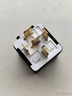 Relé 12V 30/40A - 3