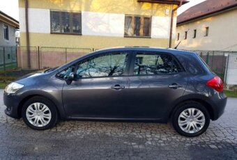 Toyota Auris 1,4 D4D - 3