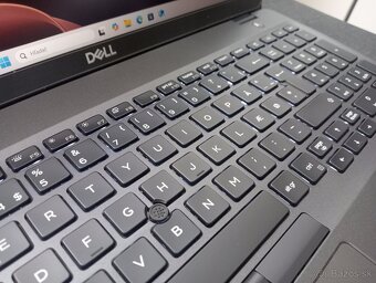 dotykový Dell Latitude5500 ,Intel® Core™i5 ,16gb ram ,Win 11 - 3