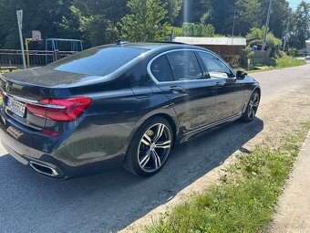 BMW rad 7 730d xDrive A/T - 3