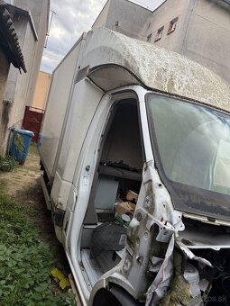 Renault Mastrer 3 na diely - 3