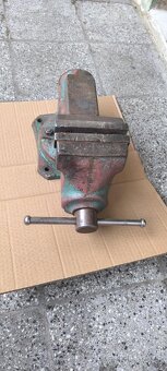 Zverák YORK 125L - 3