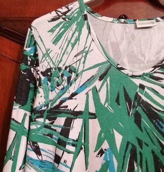 DÁMSKY TOP veľ.42/44 - 3