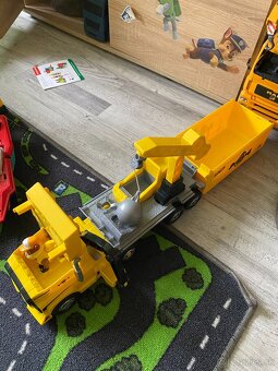 žlté auoto  Lapkova Patrola - 3