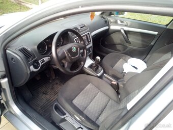 Predám Škoda Octavia combi II 4x4 - 3