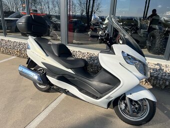 Suzuki Burgman 400 - 3